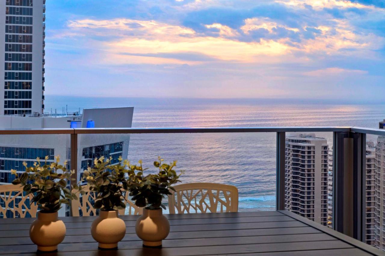Ocean View Apartments With Balcony - Circle On Cavill - Central Location! - Self Contained & Privately Managed Gold Coast Exteriér fotografie