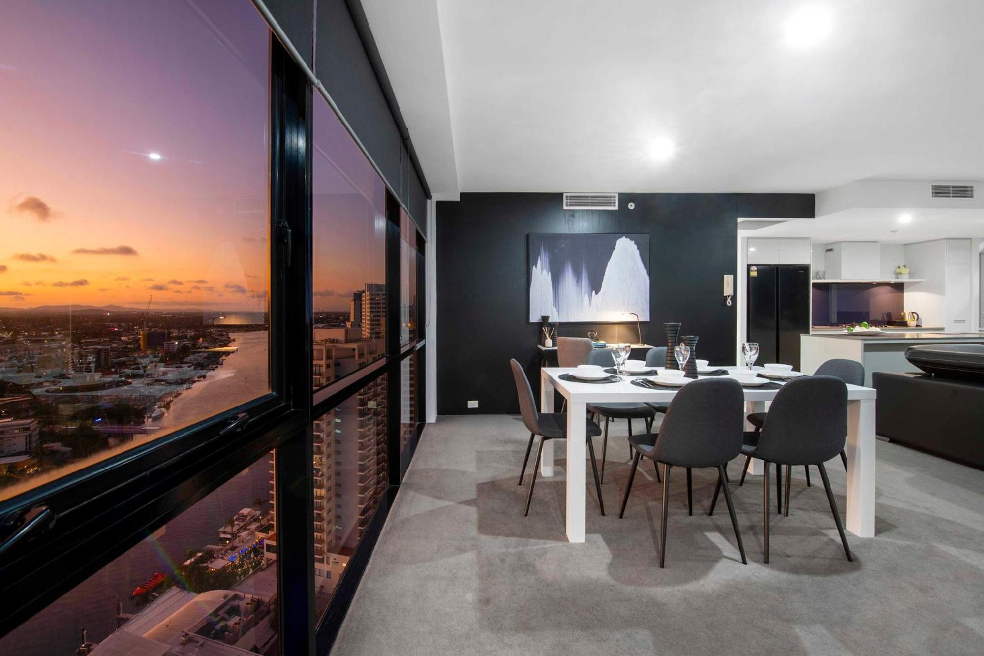 Ocean View Apartments With Balcony - Circle On Cavill - Central Location! - Self Contained & Privately Managed Gold Coast Exteriér fotografie