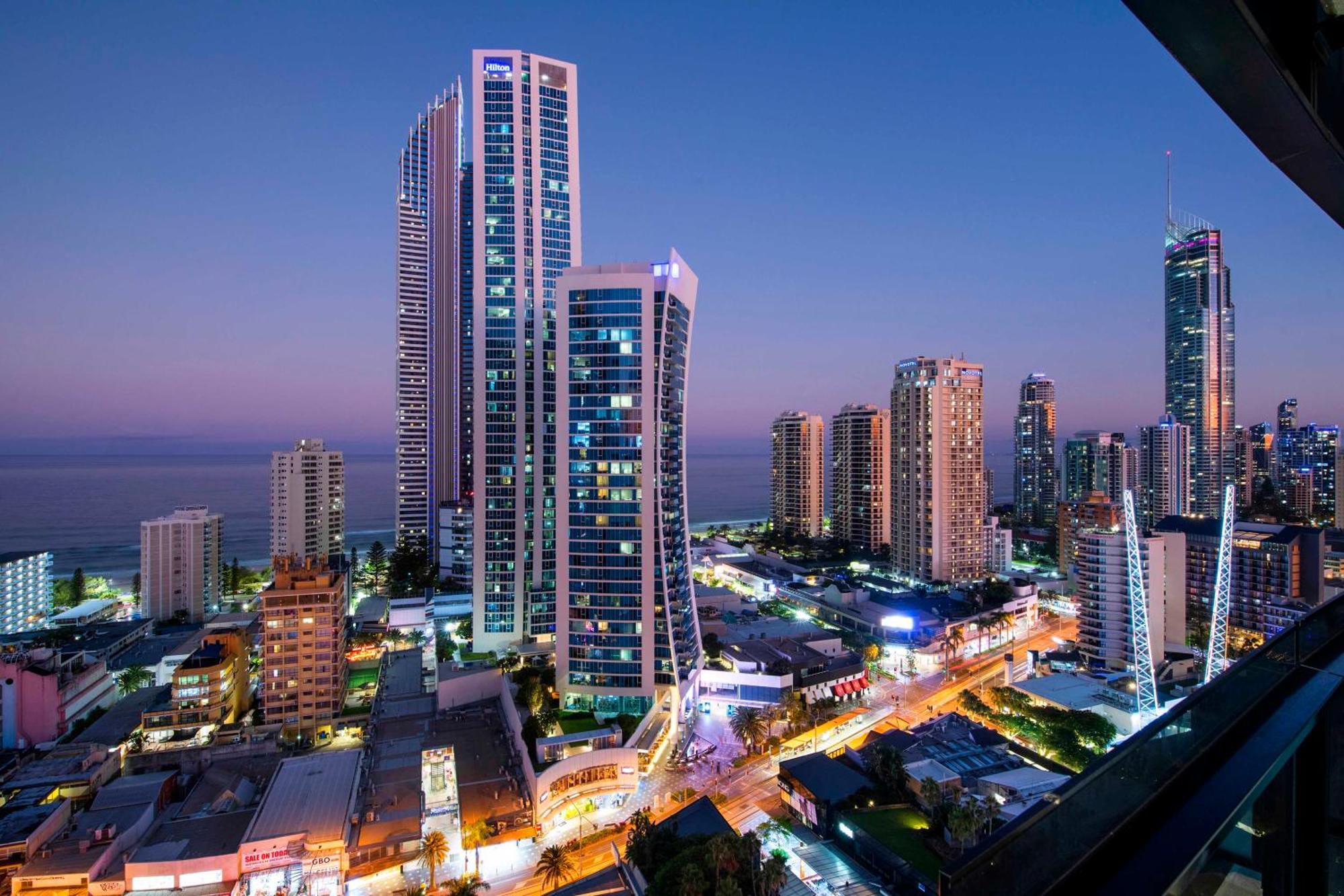 Ocean View Apartments With Balcony - Circle On Cavill - Central Location! - Self Contained & Privately Managed Gold Coast Exteriér fotografie