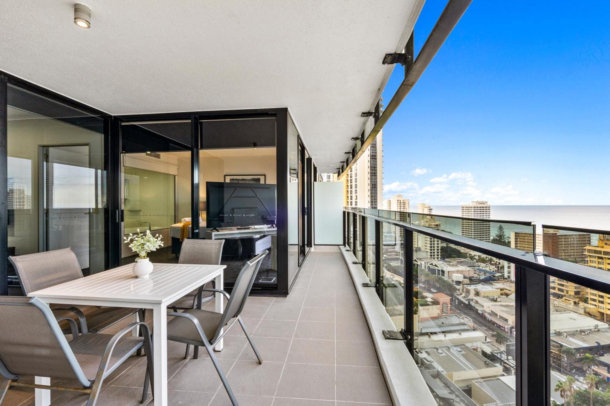 Ocean View Apartments With Balcony - Circle On Cavill - Central Location! - Self Contained & Privately Managed Gold Coast Exteriér fotografie
