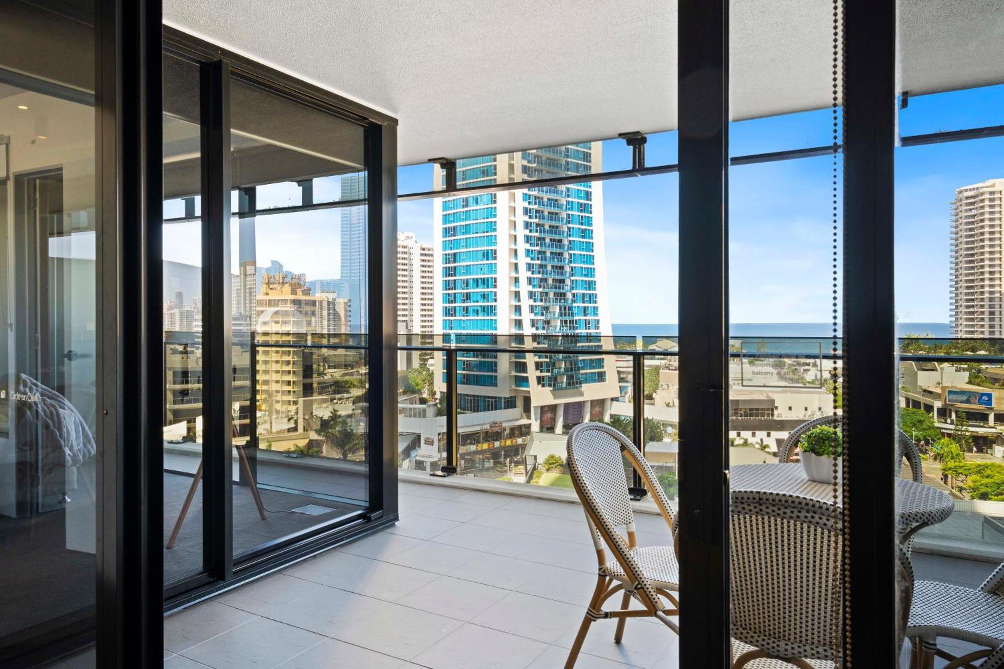 Ocean View Apartments With Balcony - Circle On Cavill - Central Location! - Self Contained & Privately Managed Gold Coast Exteriér fotografie